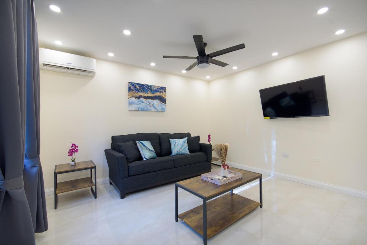 Beautiful 1 Bedroom 14 at Sandcastles - 5