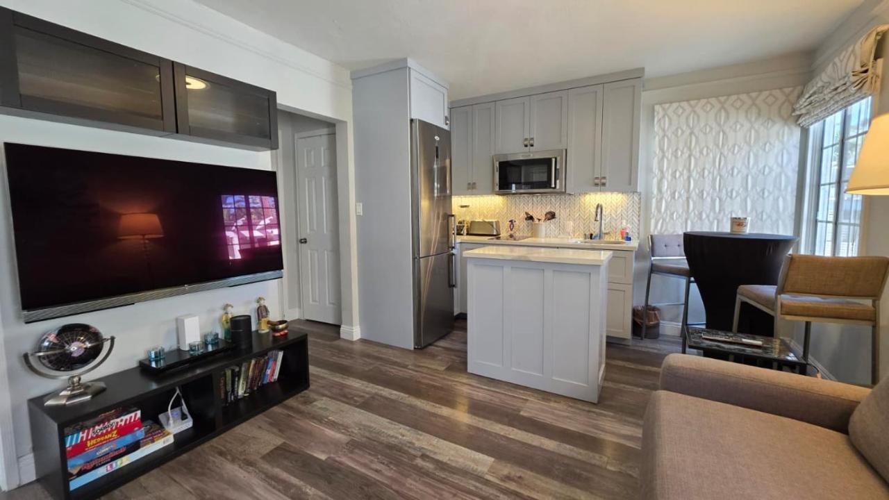 Bobbies Little Corner