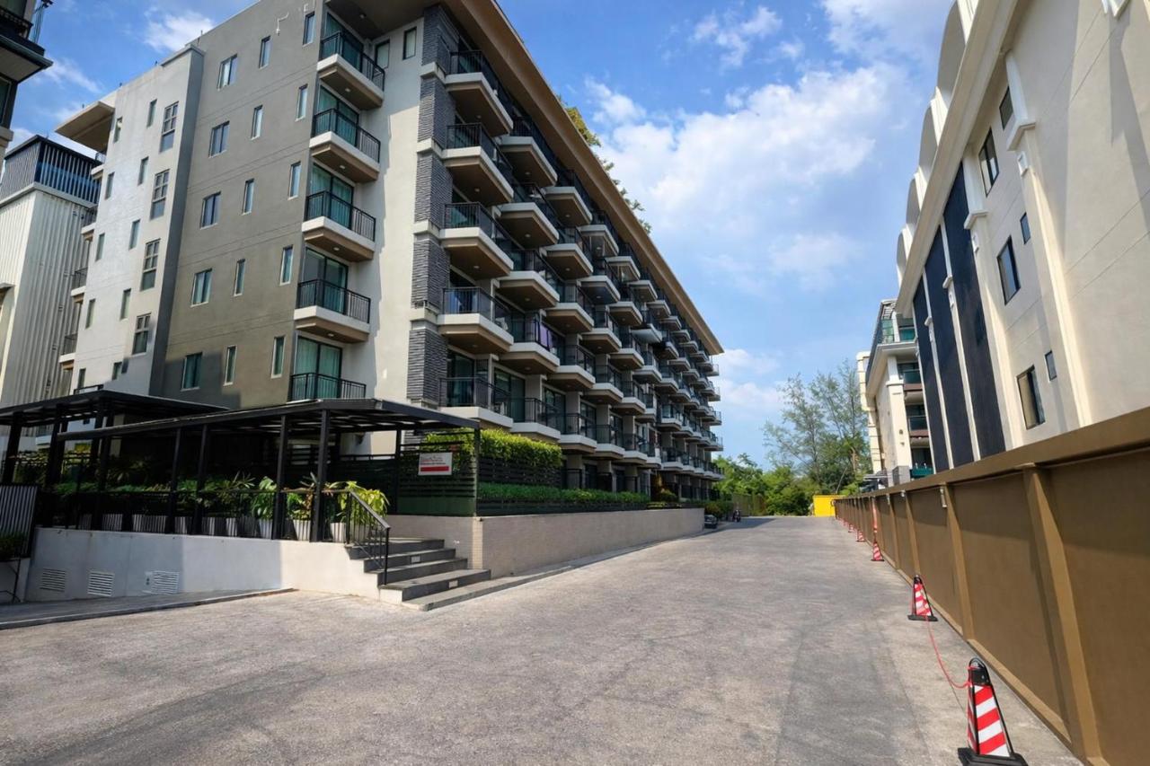 Patong Beachfront Resort - 3