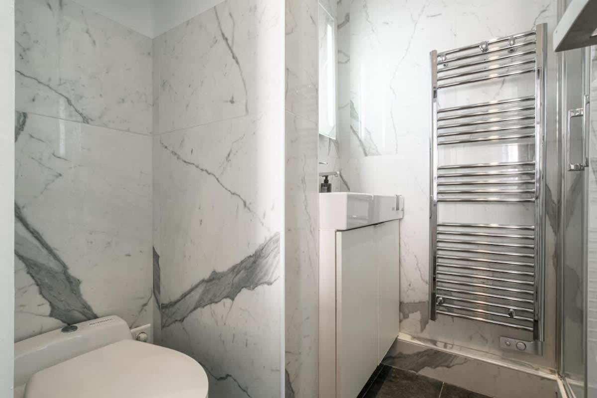 Heart Marais Studio by Melvane - 4