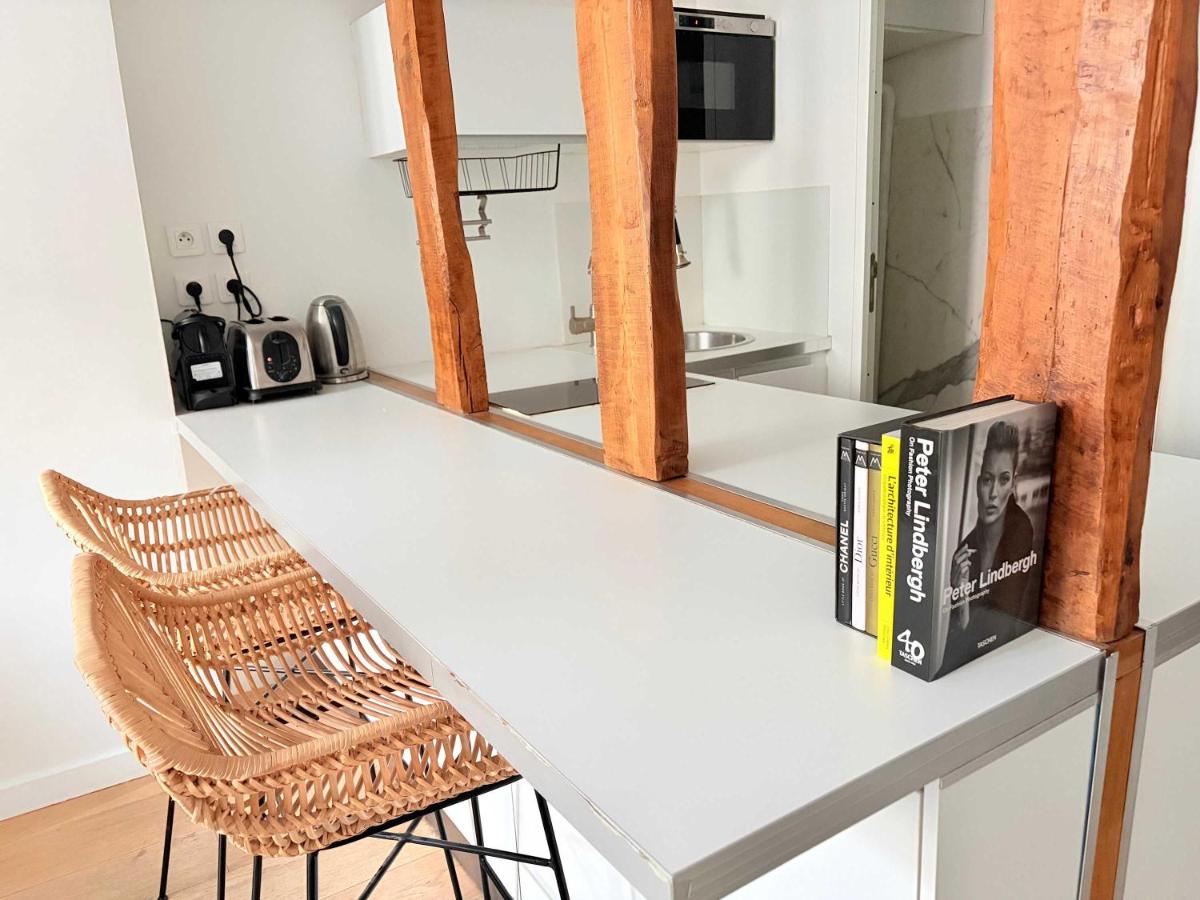 Heart Marais Studio by Melvane - 2