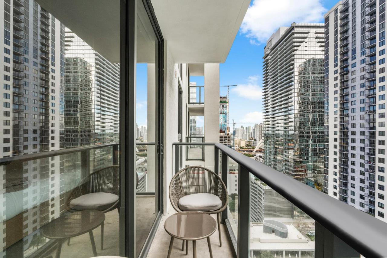 Downtown Studio w Top Amenities - 4