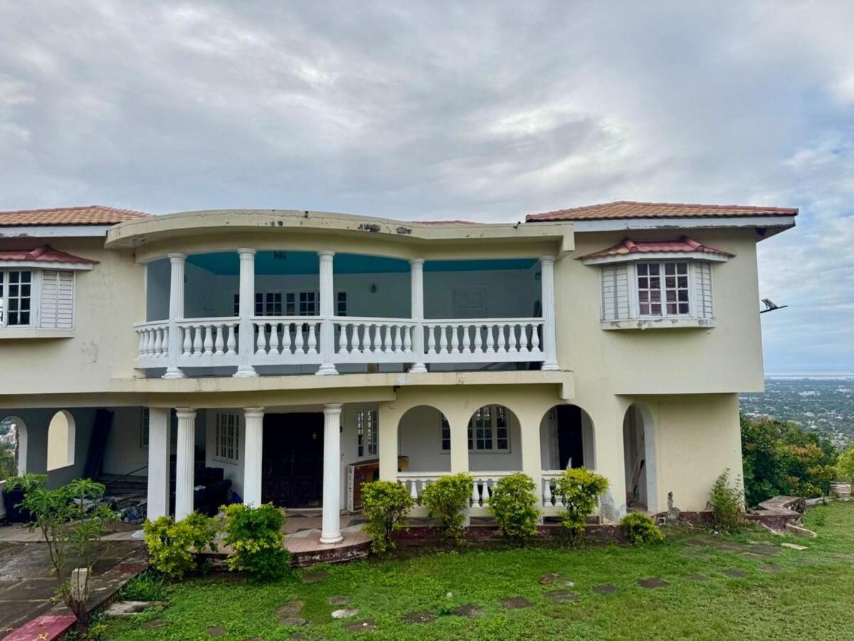 The best Skyview on Lady Hamilton - 4