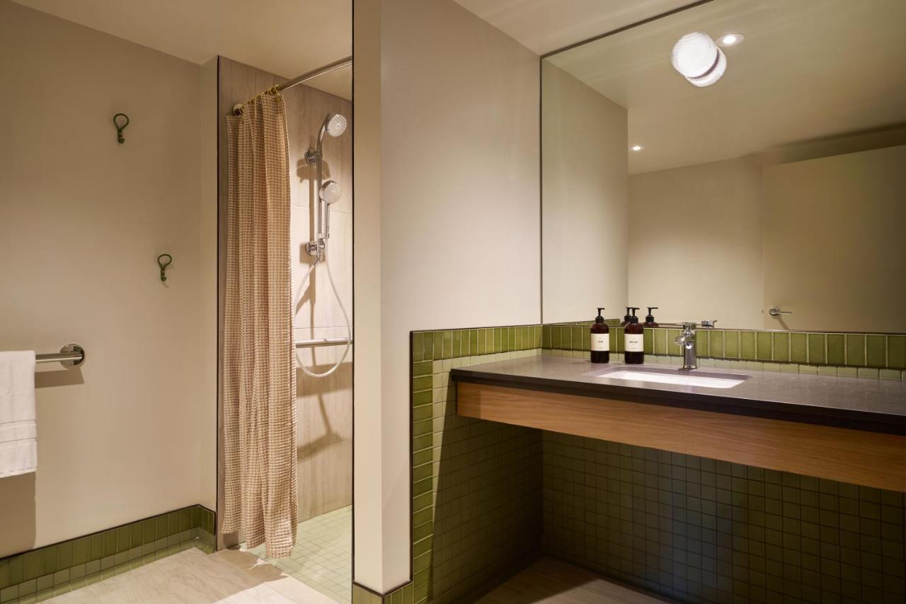 All Inn Hotel — photo 18
