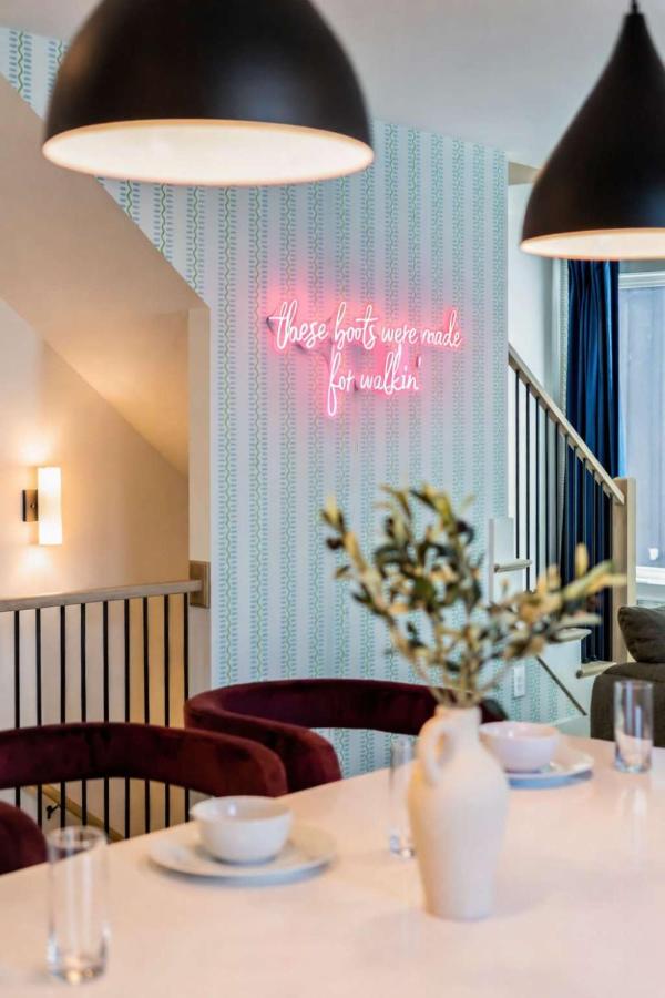 4BR Nashville Getaway - Rooftop Views - Fire Pit - 4