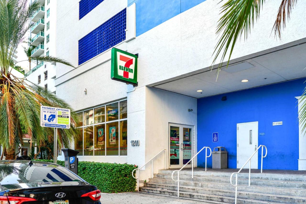 Great Condo in The Club at Brickell Bay - 2