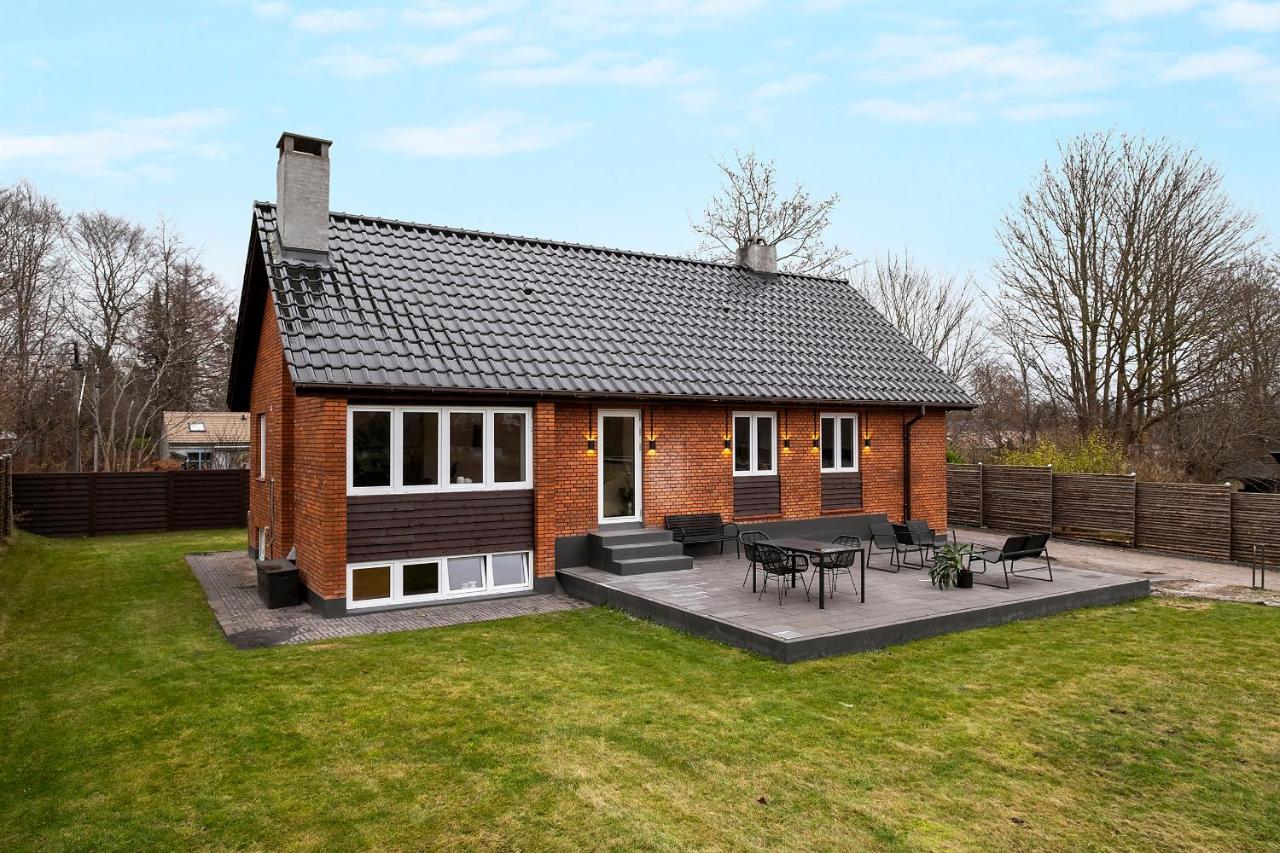 Scandinavian Luxury Retreat - 3