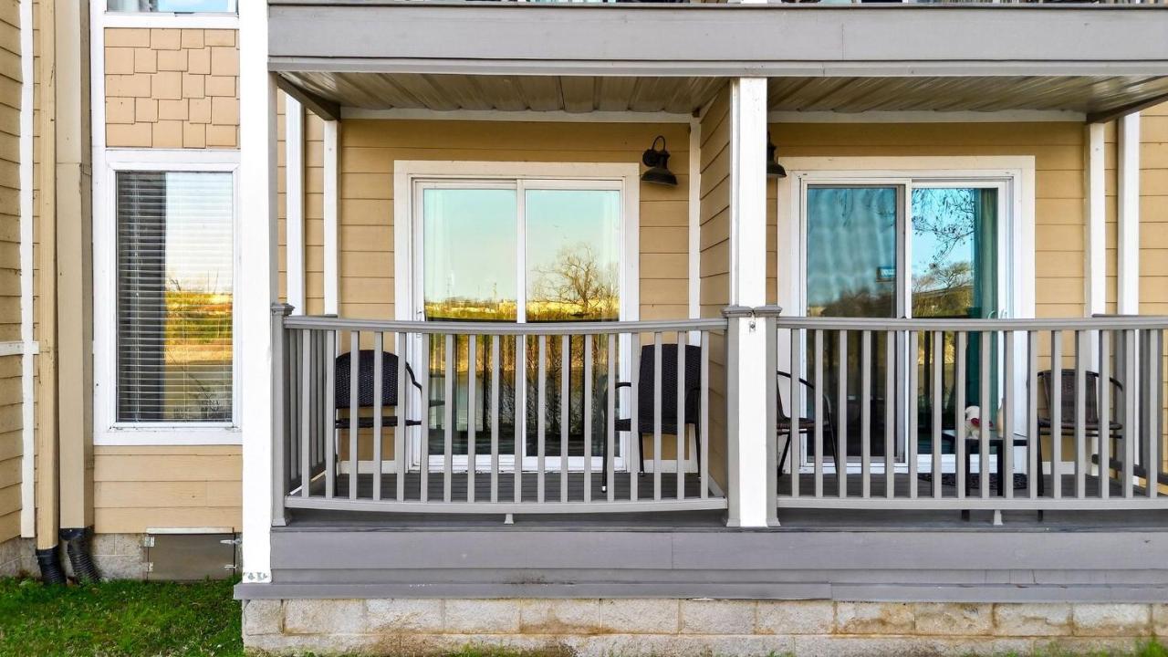 Riverfront Rhythm by AvantStay Shared Pool Balcony River Views Walk to Broadway Germantown - 3