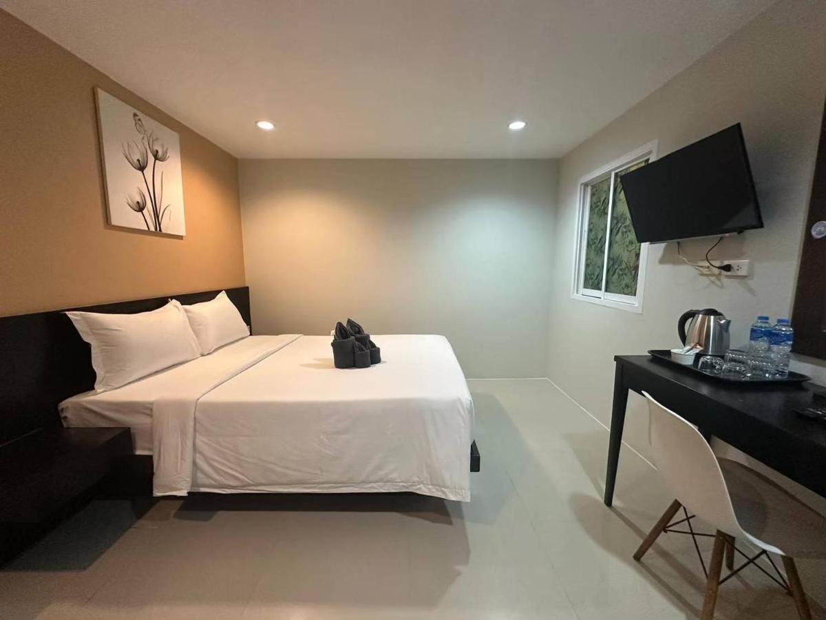 Patong gray house - 4