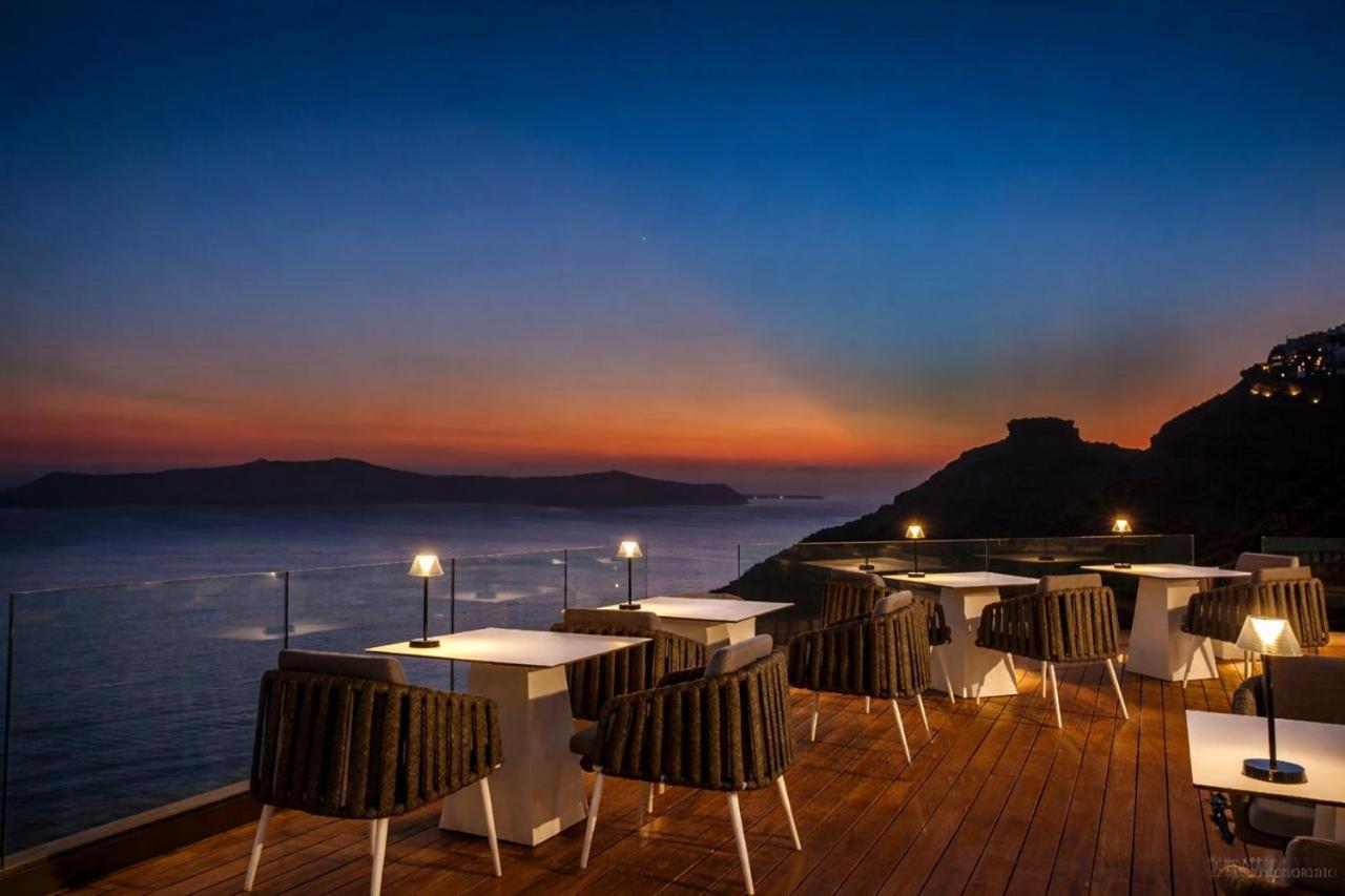 Sun Rocks Boutique Hotel - Caldera View Suites & Sunset Dining Experience - 5