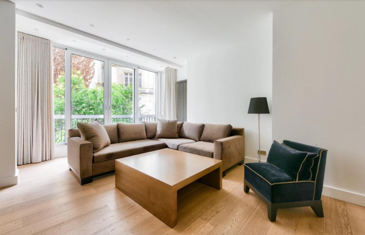 2 BR Montaigne Tour Eiffel