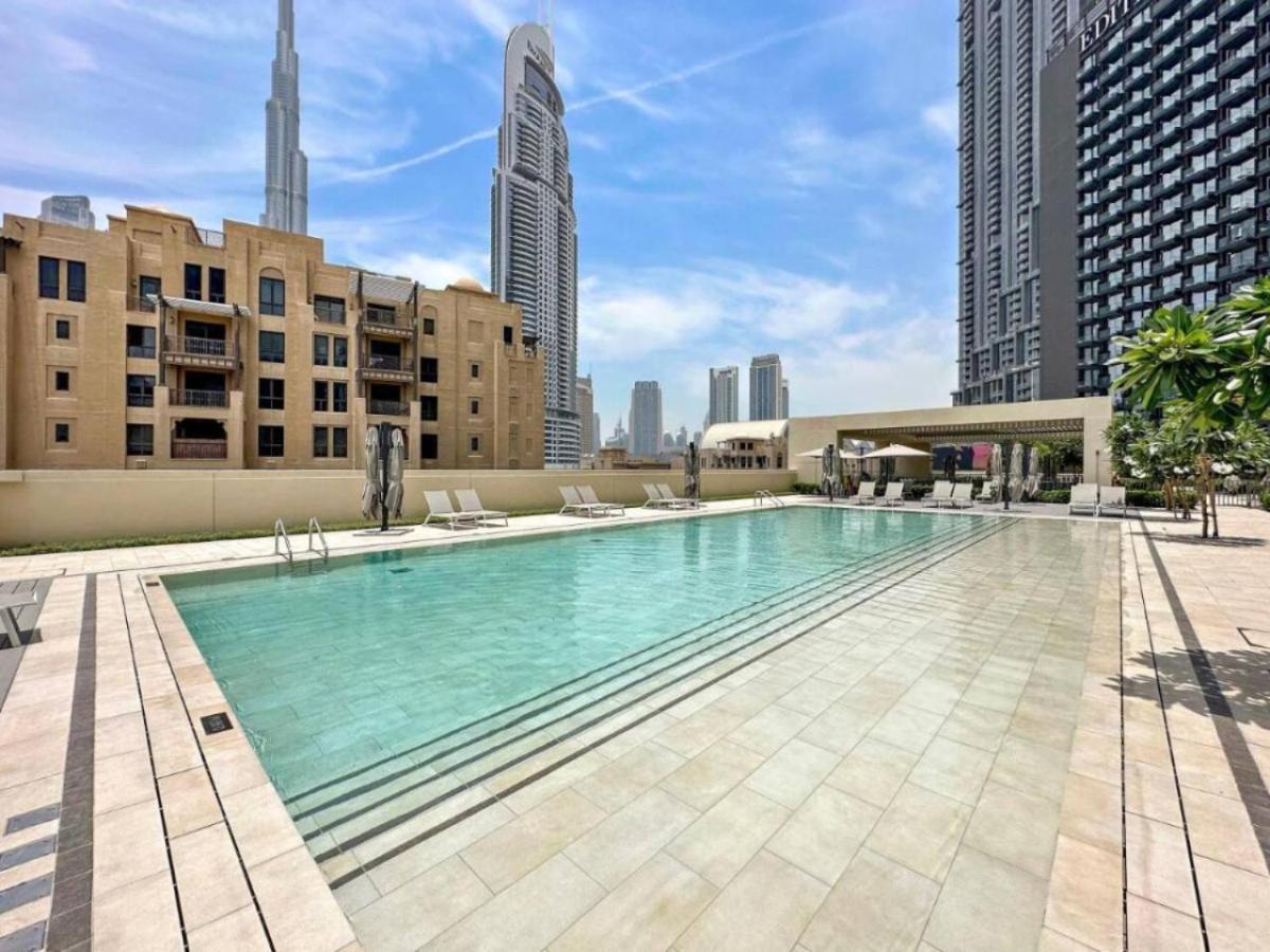 Vacationer Holiday Homes I Central Two Bedroom I Burj Royale - 4