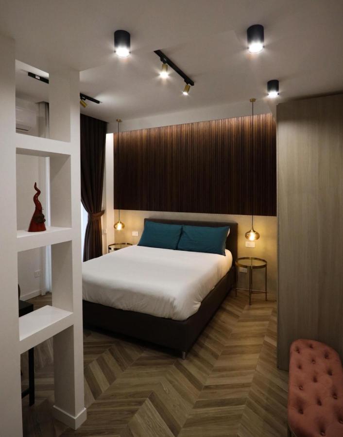 Mediterraneo Luxury Apartment a via Toledo, Super Centrale - 5