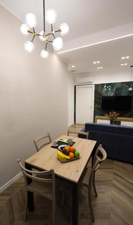 Mediterraneo Luxury Apartment a via Toledo, Super Centrale - 3