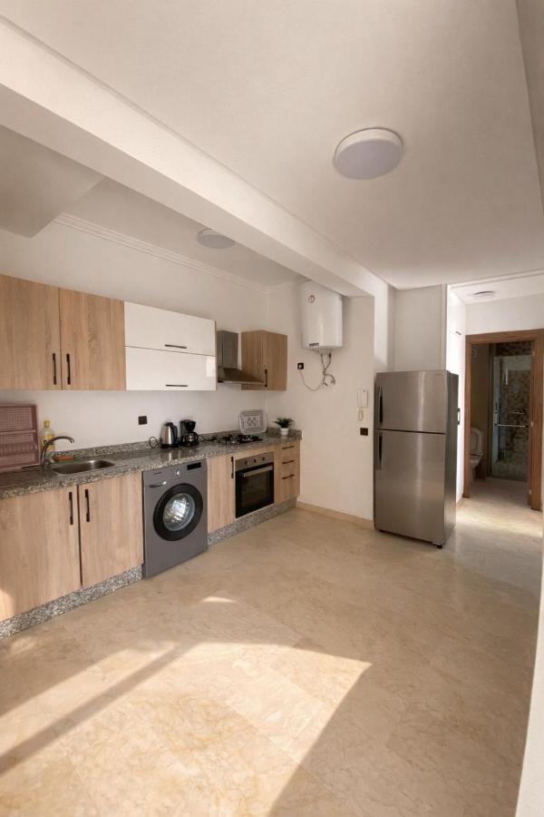 Superbe Appartement 26 Chambres avec Piscine & Balcon Gueliz - 5