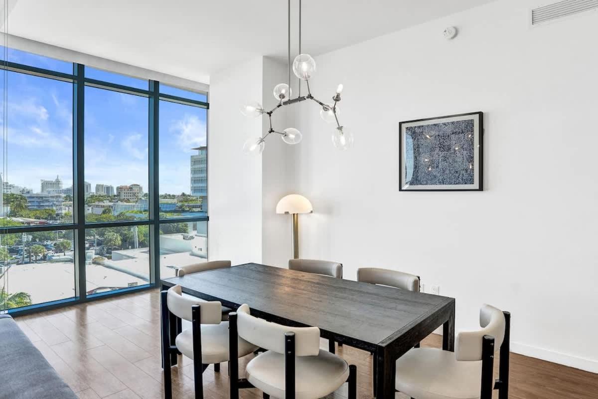 17WEST Spacious 2BR Apartment with Balcony 511 - 3