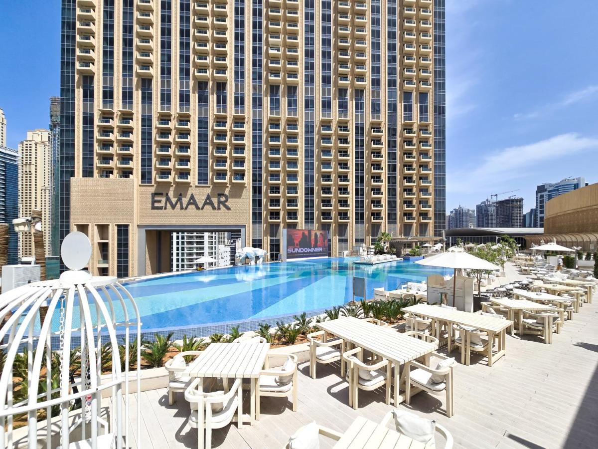 Executive Studio - Marina View - JW Marriott - 4