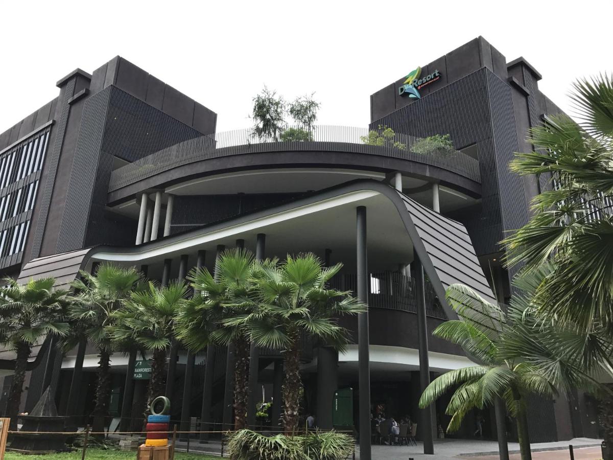 D'Resort @ Downtown East - 4