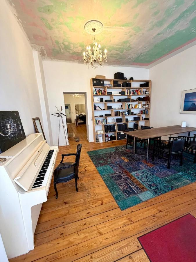 Beautiful old-building apartment with fireplace and piano 6 people - 2