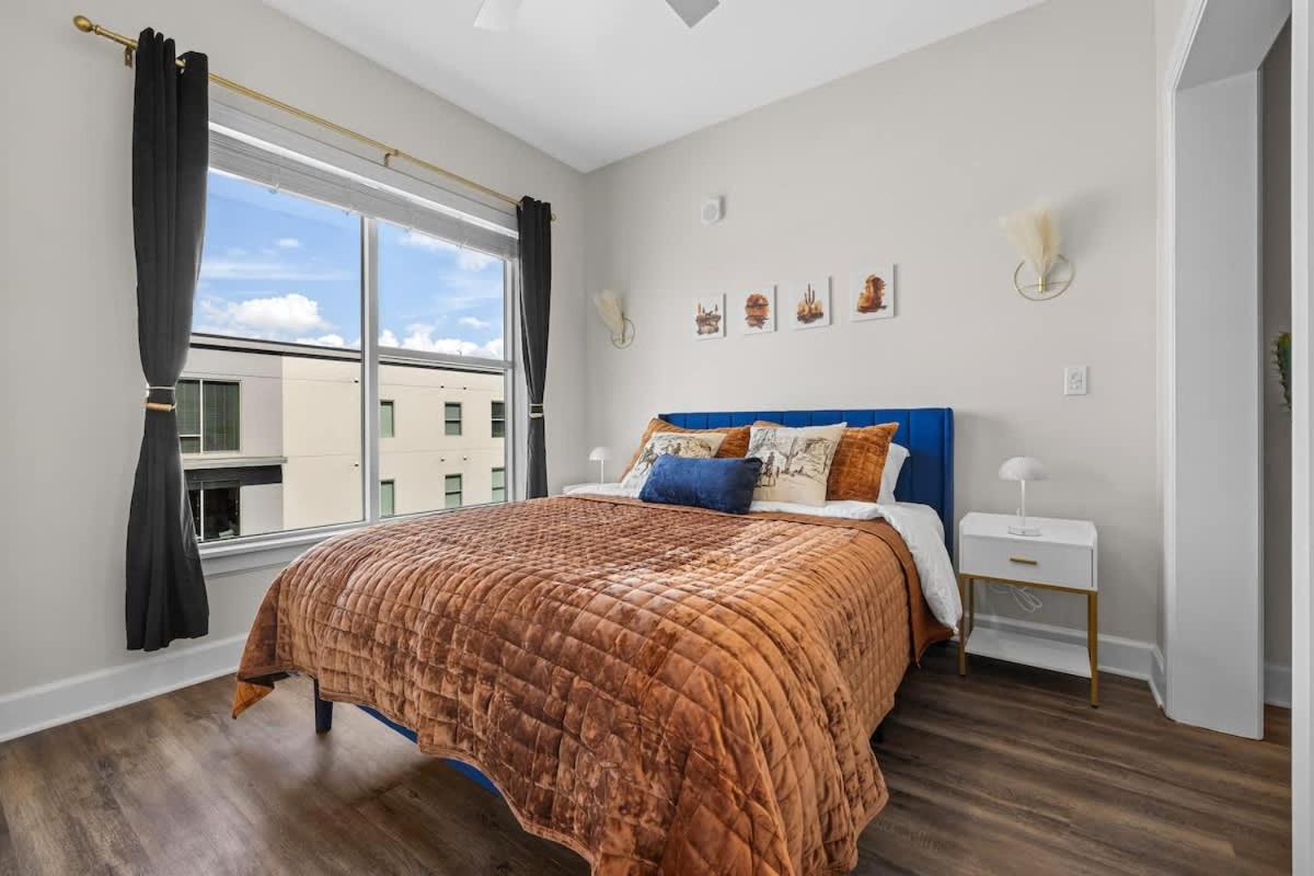 1BR retreat near Ryman with gym access - 3