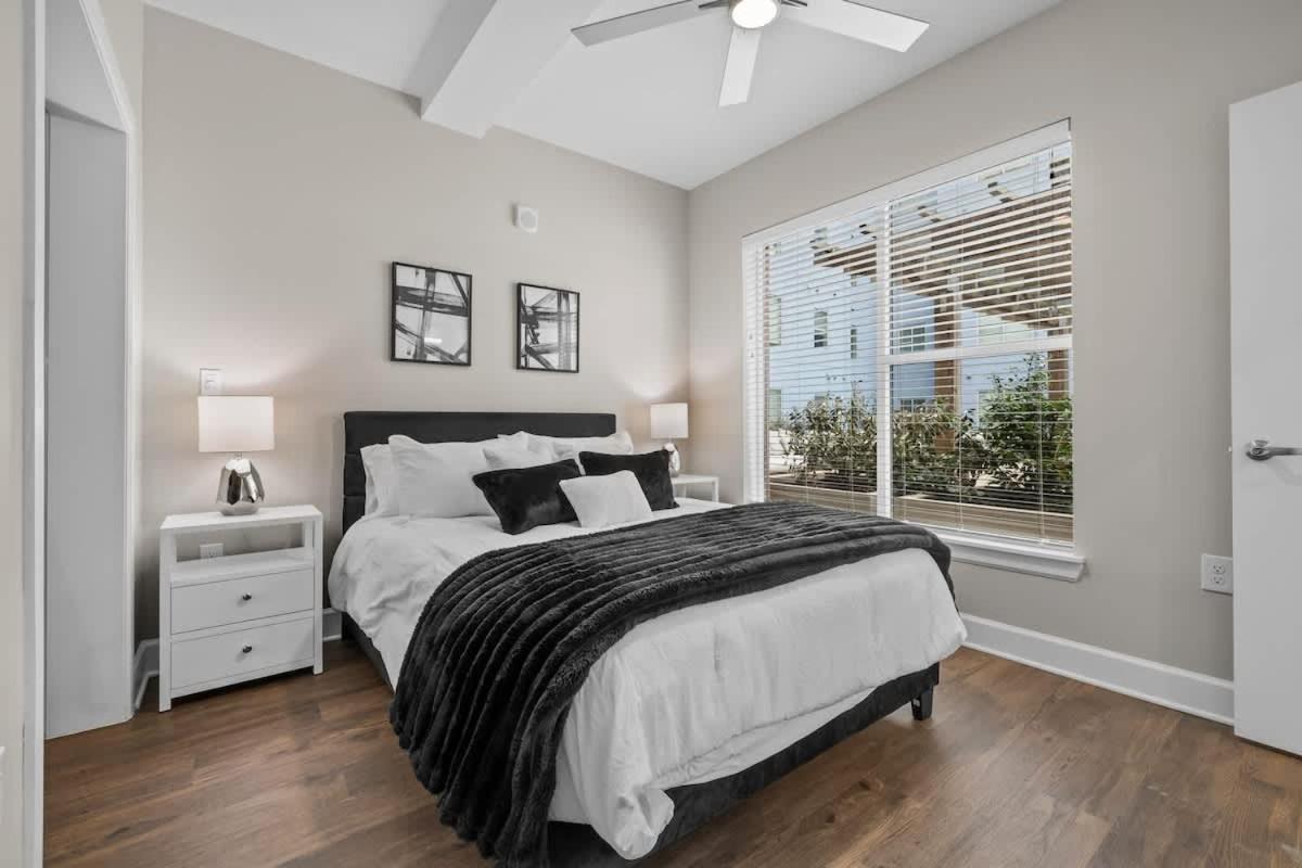 Modern Nashville 1BR Walk to Gulch and Broadway - 3