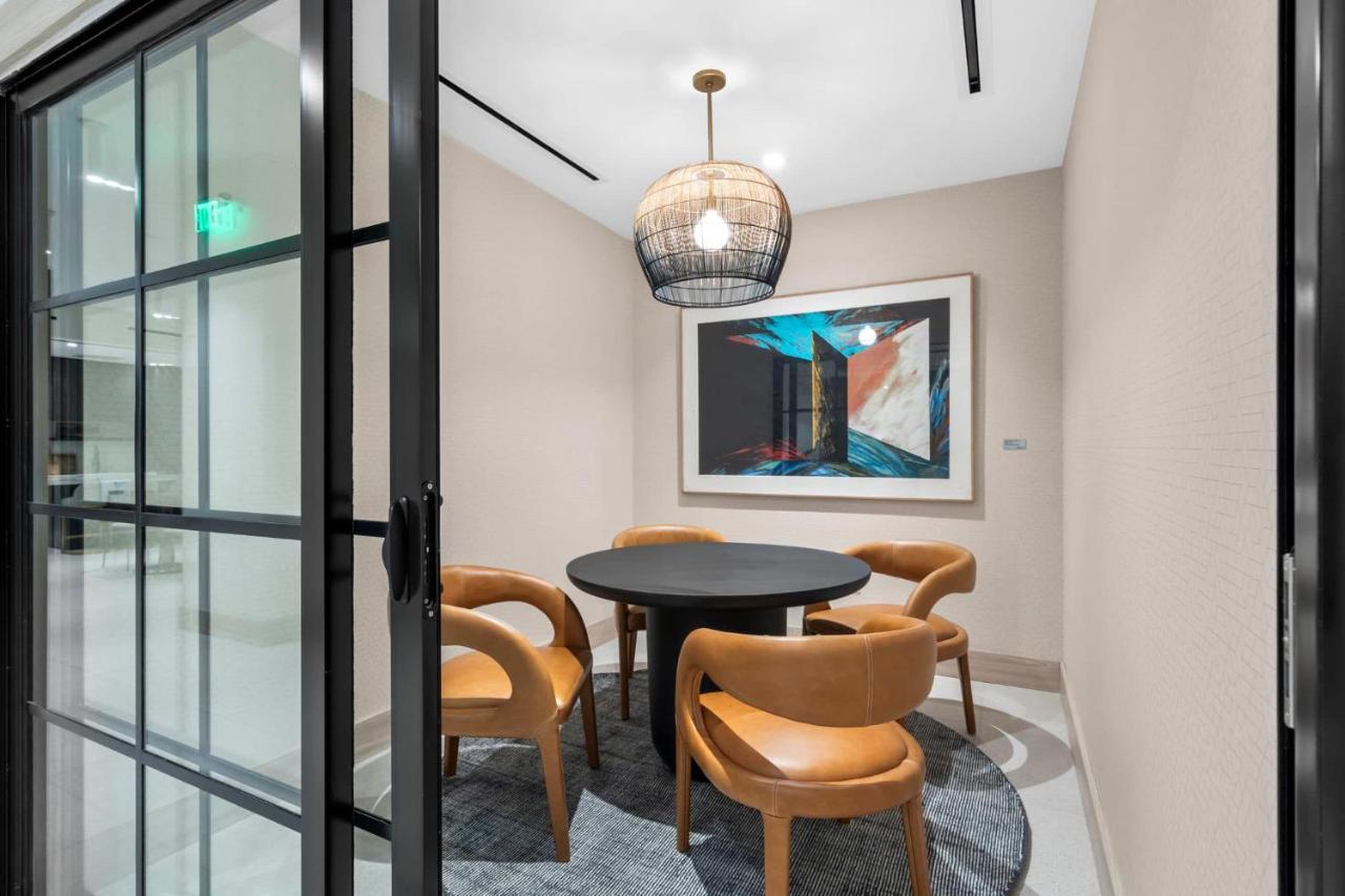 Urban Downtown Condo in District 225 with Top Amenities - 2