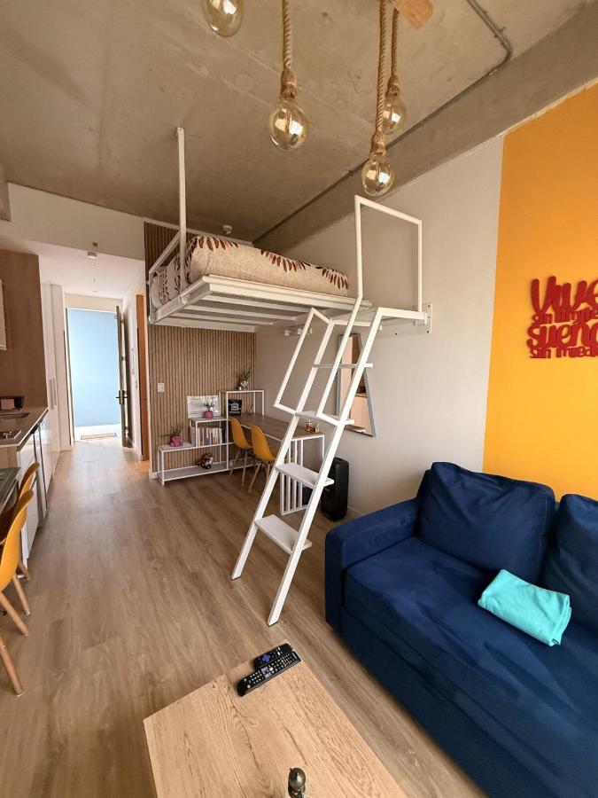 Loft en Chapinero con todo lo que necesitas ! - 2