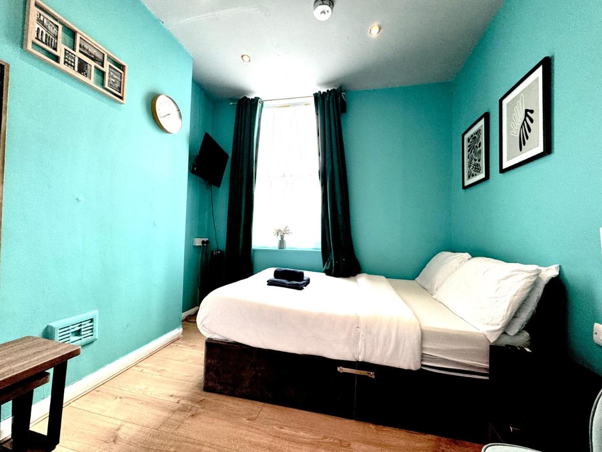 Modern city apartment - 5