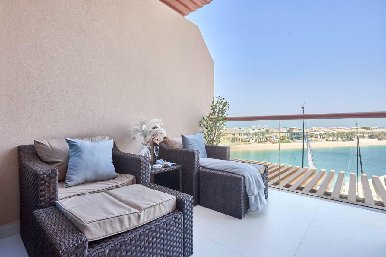 Frank Porter - Palm Views - 4