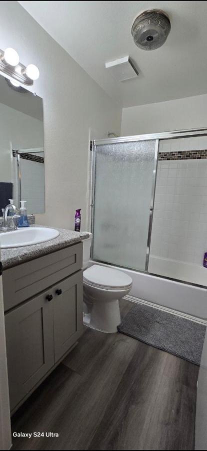 Ocean Breeze Stay Near Airport LAX & Stadium - 3