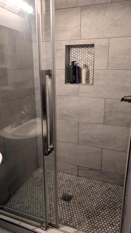 Cozy Hollywood Studio with Kitchenette near Hollywood Sign and Walk of Fame - 4