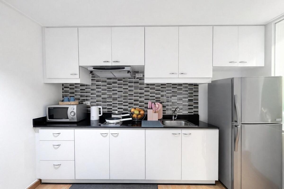 Newly renovated 4-6 pax apartment near Nana BTS - 3