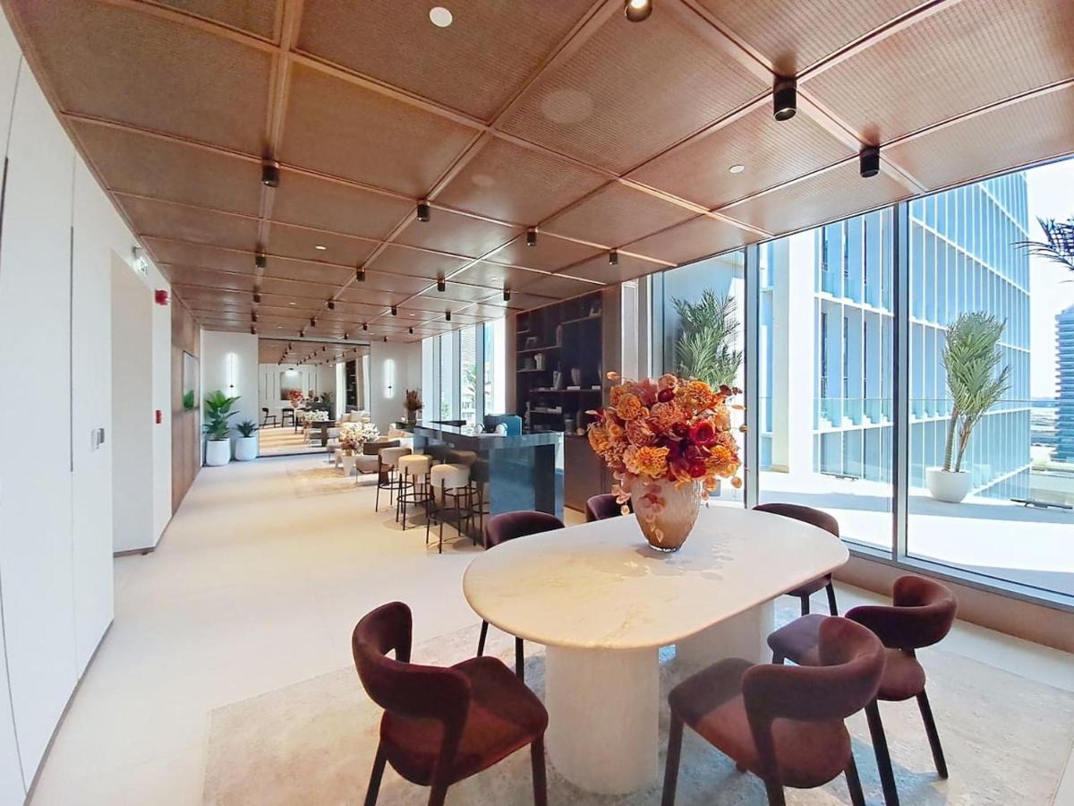 Vacationer Holiday Homes l Premium Studio l Close to Museum of the Future - 5