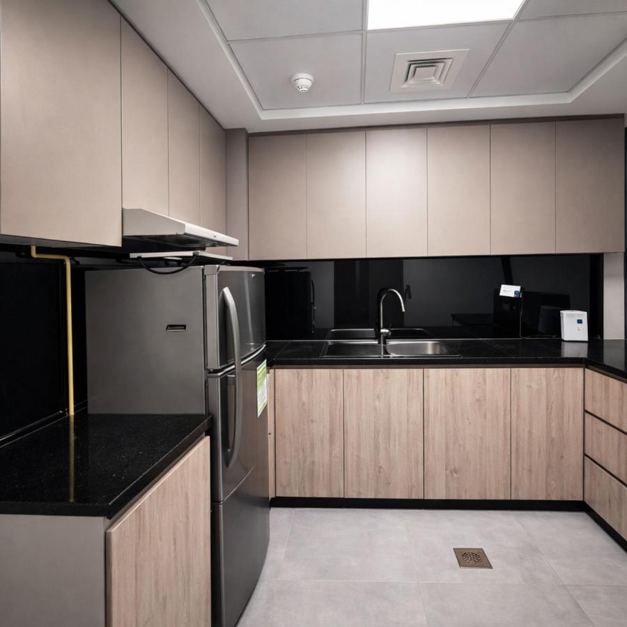 AlBarsha Vacation Home - 4