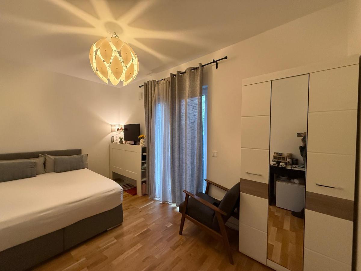 Cozy Modern Apartment near Berlin with Free Parking & Fast WiFi - 2