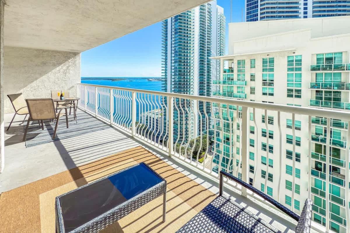 1BR Brickell High-Rise Condo - Balcony & Parking - 5