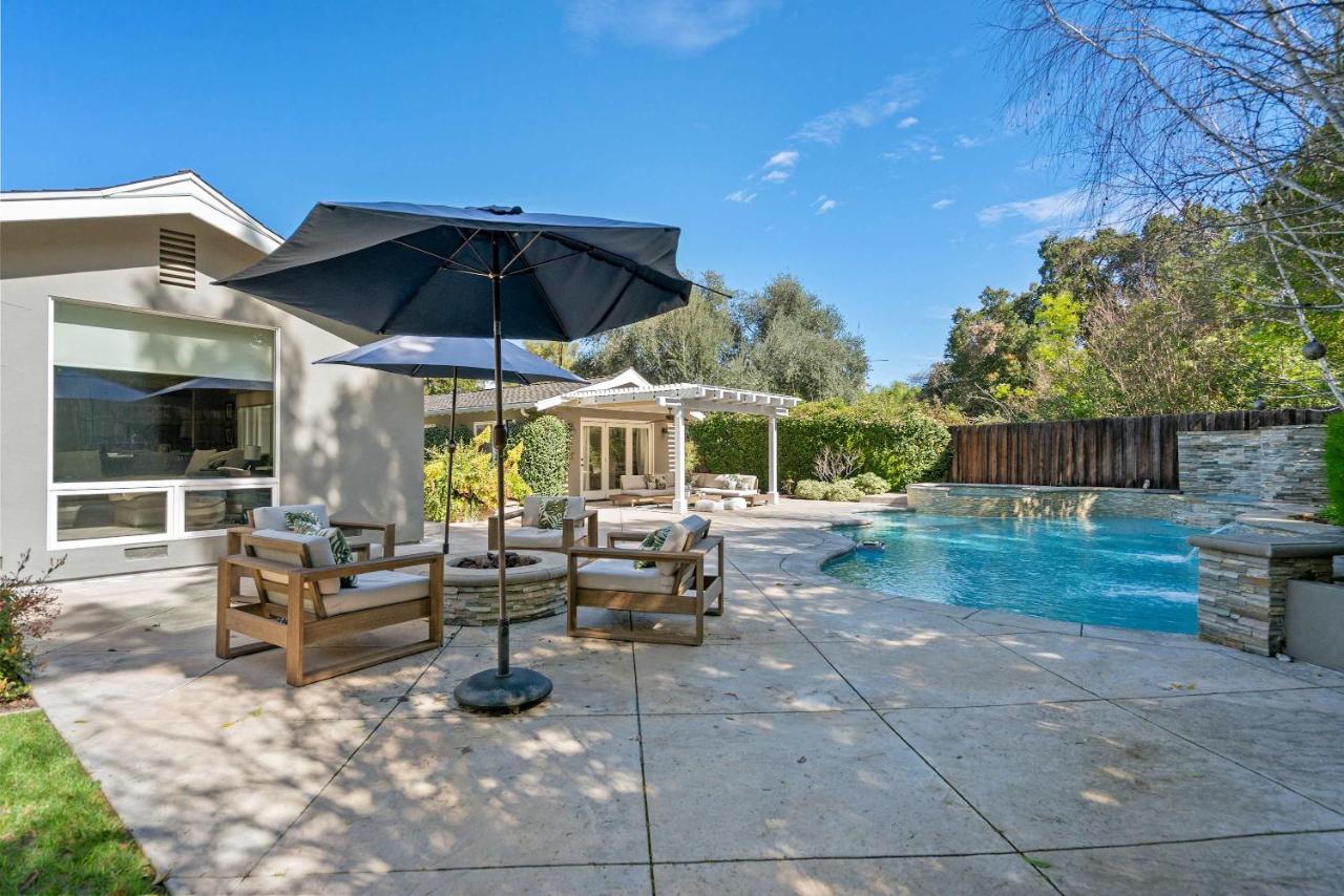 Tarzana Oasis Suite by Colby & Conrad - 4