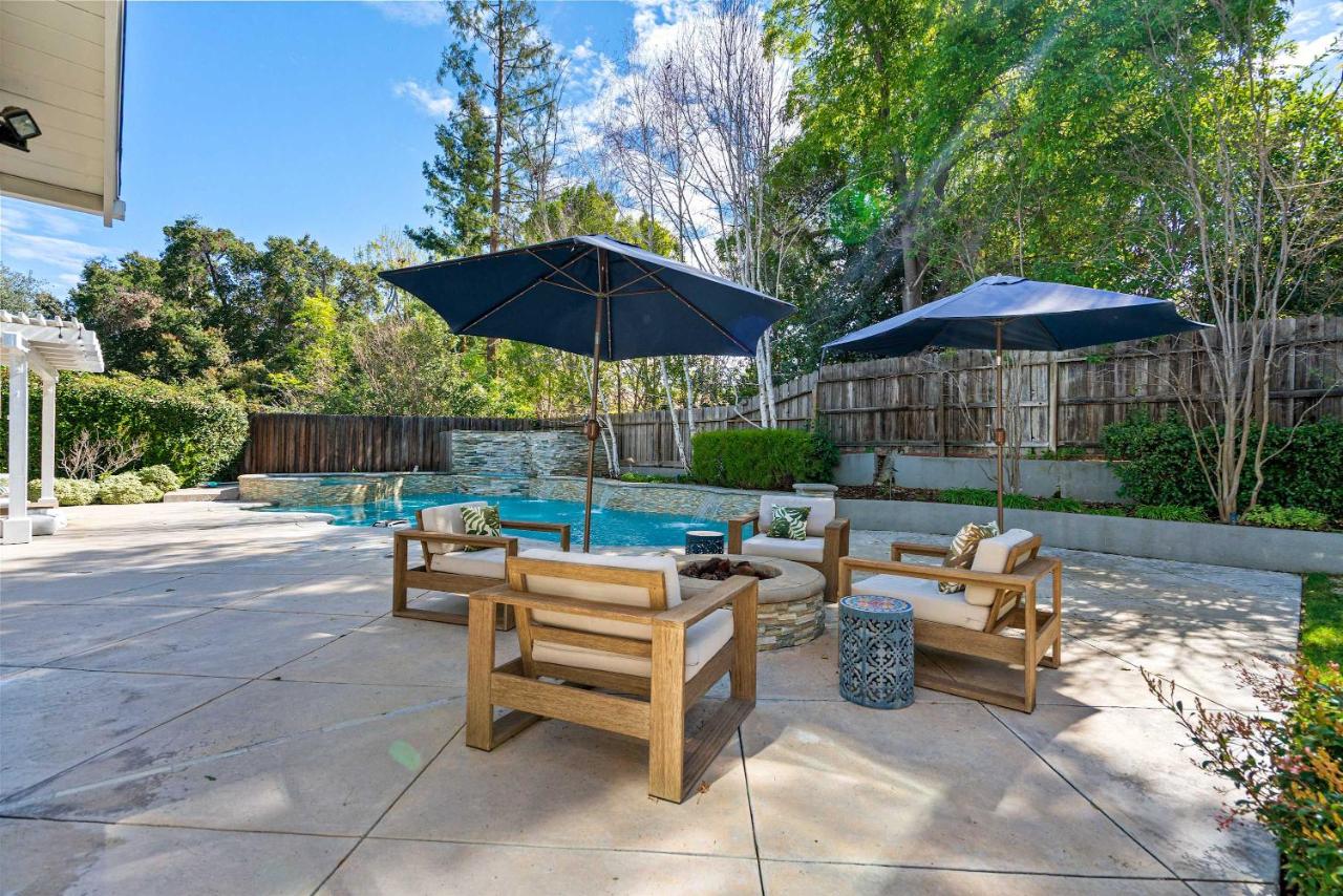 Tarzana Oasis Suite by Colby & Conrad - 5