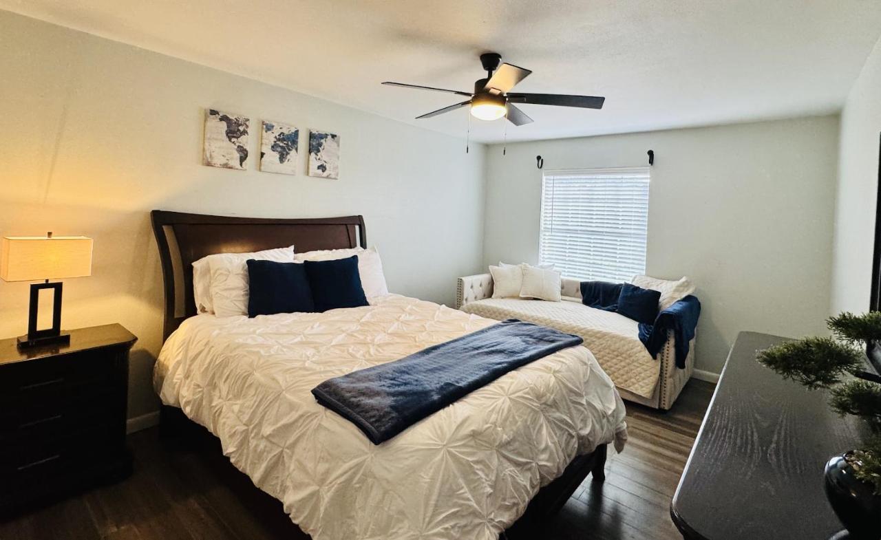 Austin Hotspot I Minutes to Airport, Downtown and F1 - 5