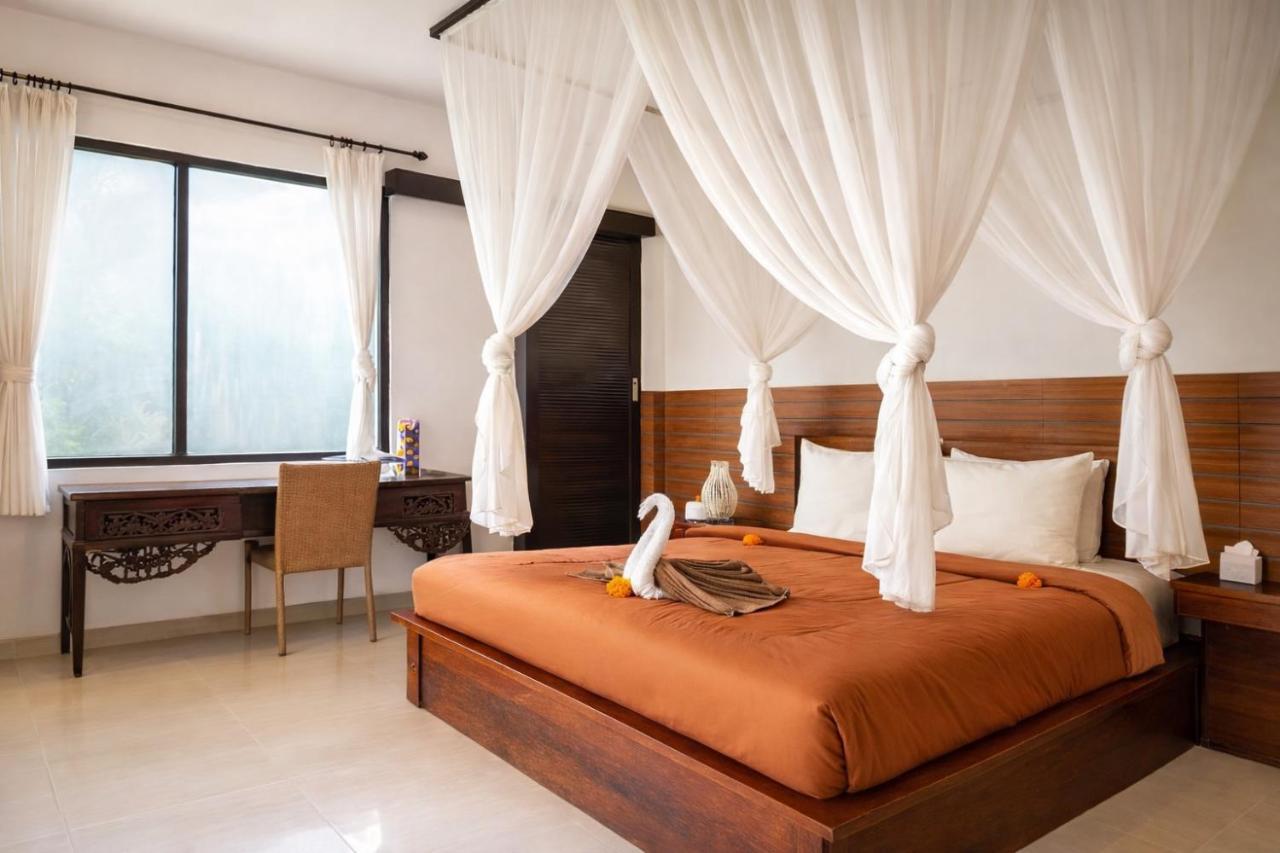 Jungle Hideaway Villas 4 - River Cafe