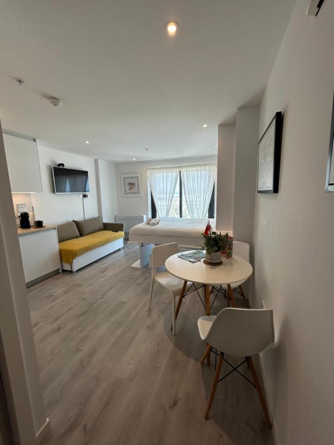 Gibraltar Luxe Stay 911