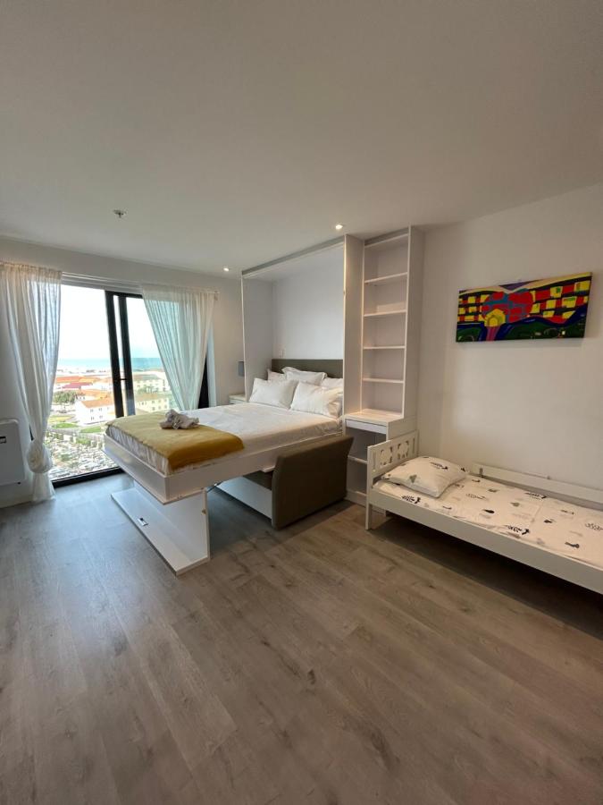 Gibraltar Luxe Stay 911