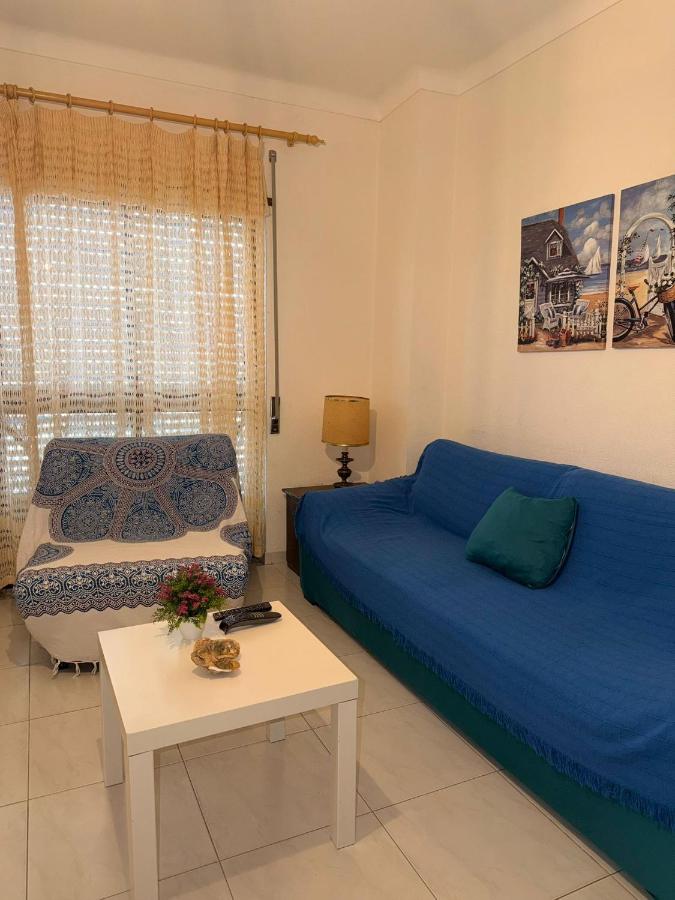 Apartamento T1 em altura a 250m da praia - 4