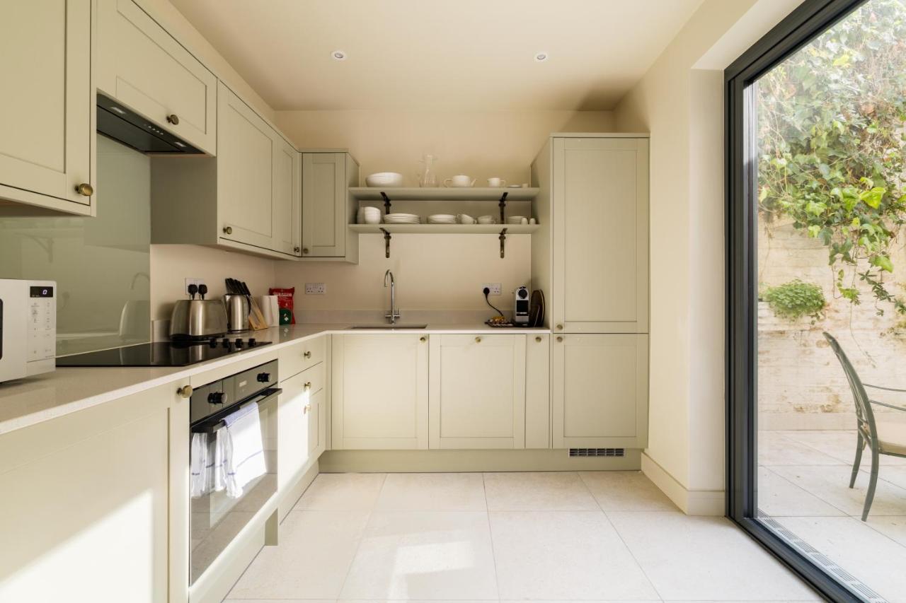 Your Home - 2 bedroom Mews House in Notting Hill - 5