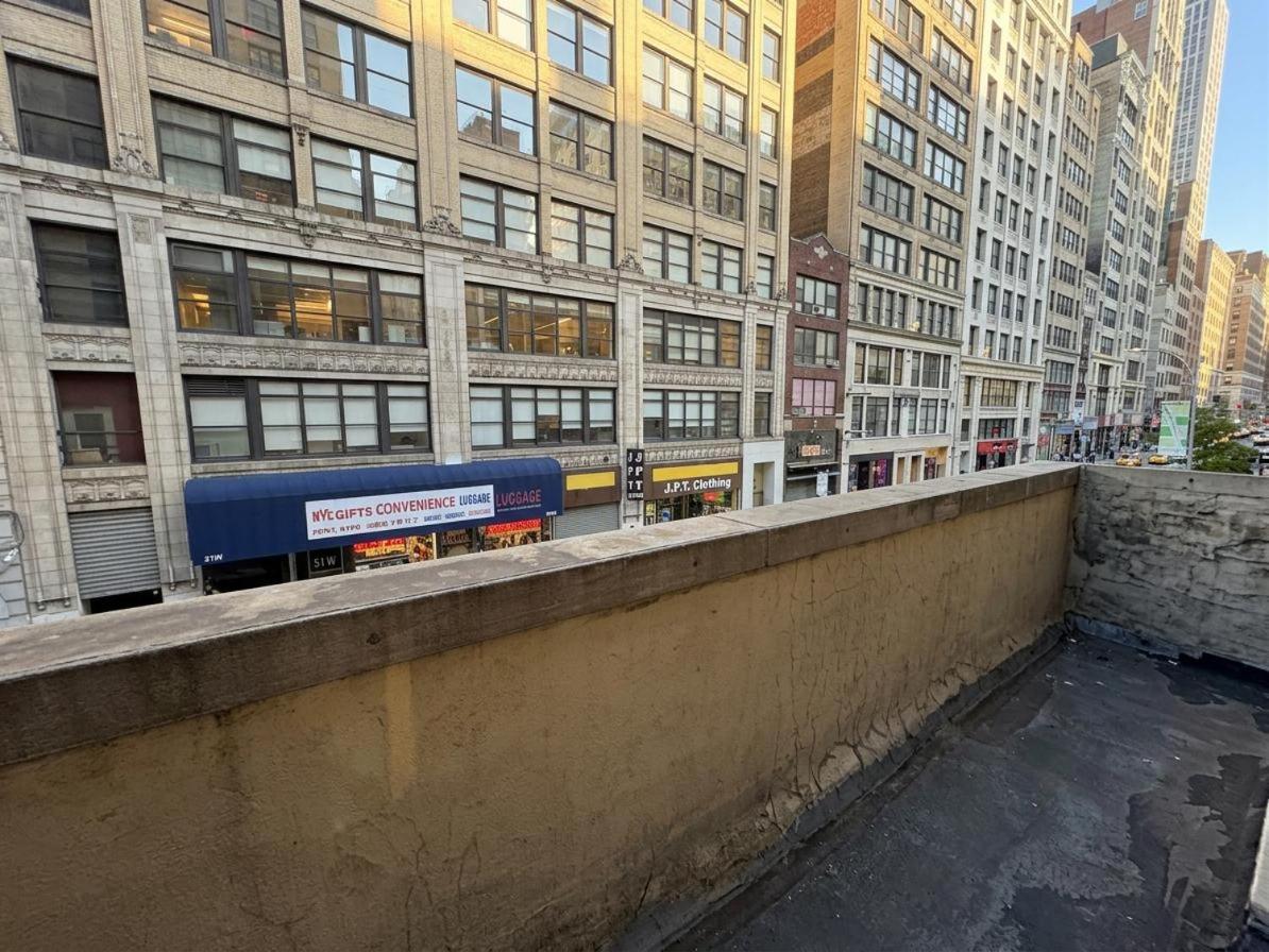 Bryant Park Escape - 5