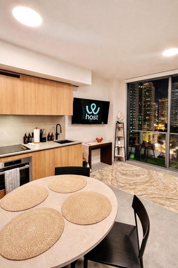Central Miami Worldcenter Luxury Condo