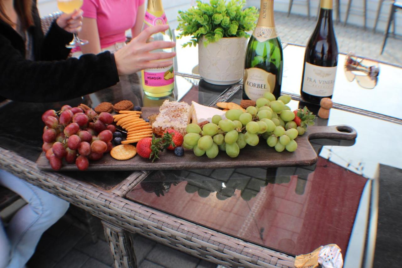 City View Rooftop Games Fire Pit - 4