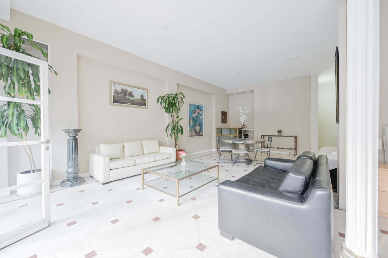 LDV Aparts 3E by MOT Rentals - 2