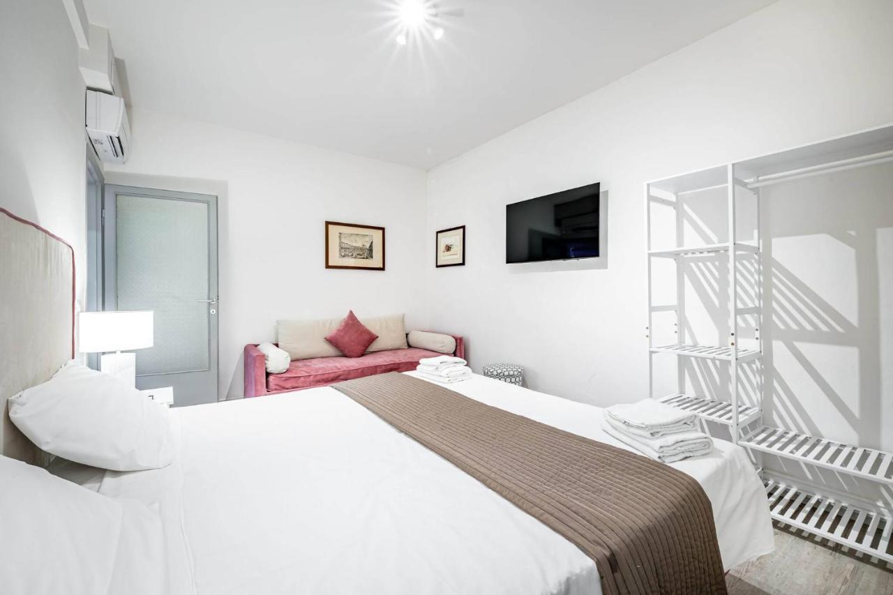 YID Donatello con terrazzo - 2