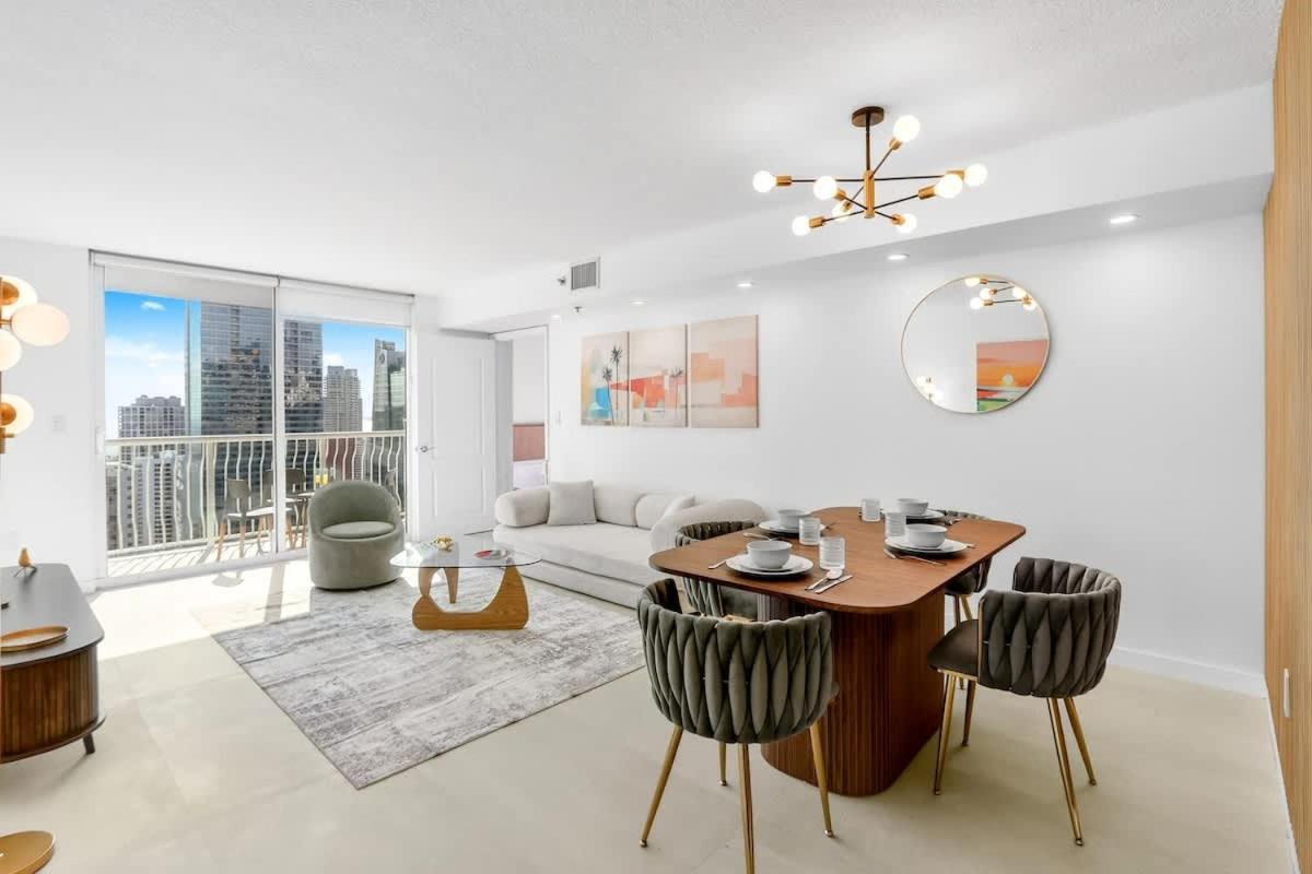 Remodeled Brickell Condo with Water View Balcony - 2